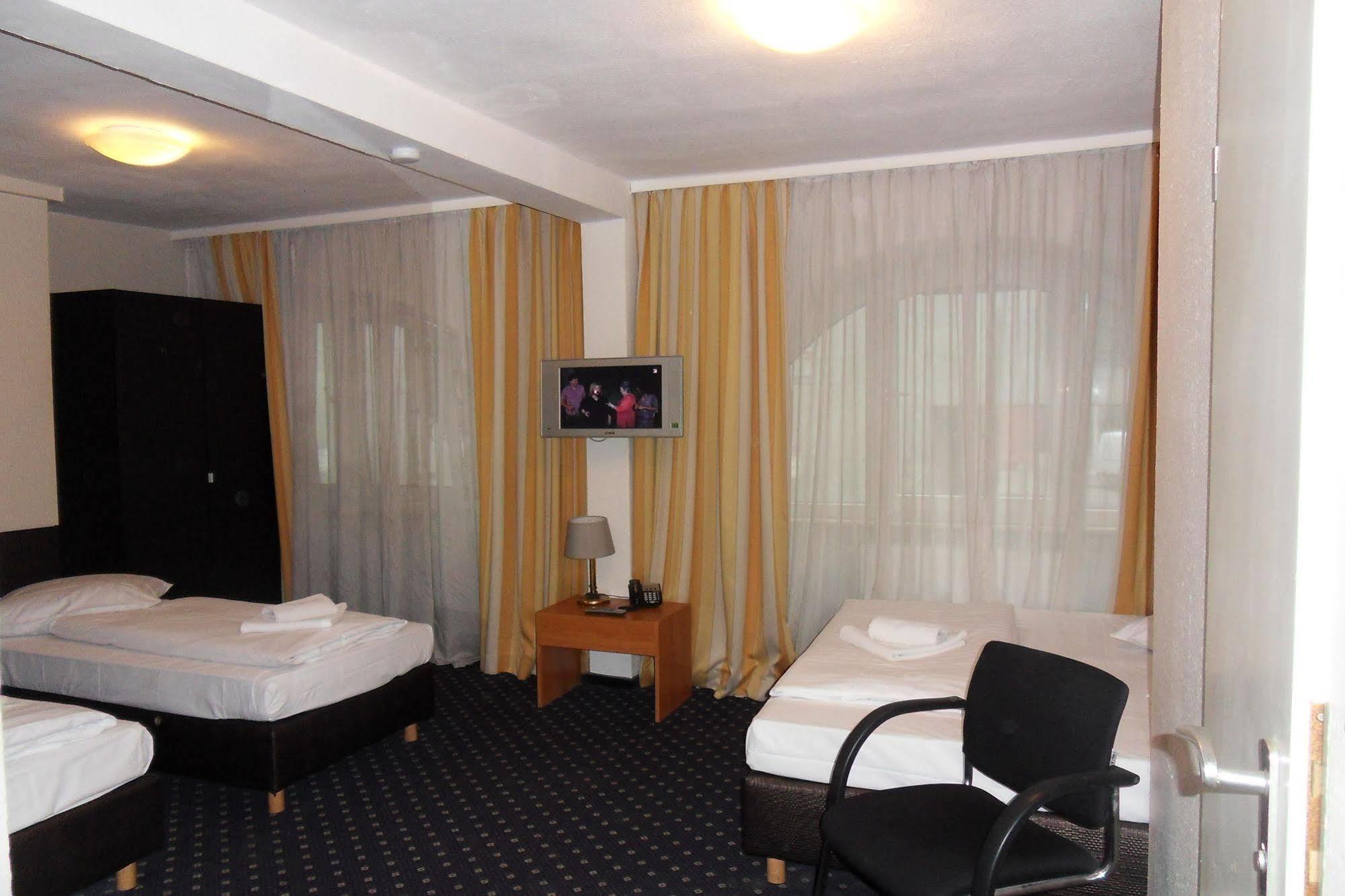 Carlton Hotel Frankfurt am Main Eksteriør billede